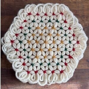 Handmade Vintage Crocheted Holiday Christmas Colors Hot Pad Trivet Coaster
